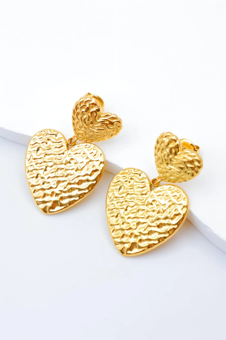 Heart earrings with hammered texture 2