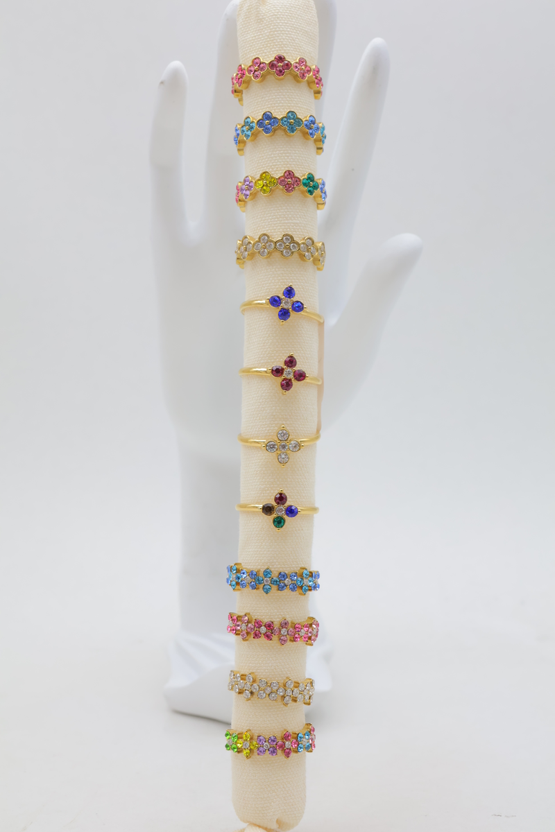 Lot de 12 bagues en acier inoxydable à motifs trèfles et strass — Multicolore