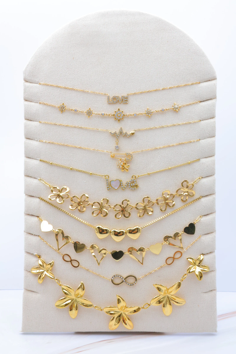 Set of 10 stainless steel necklaces with display stand