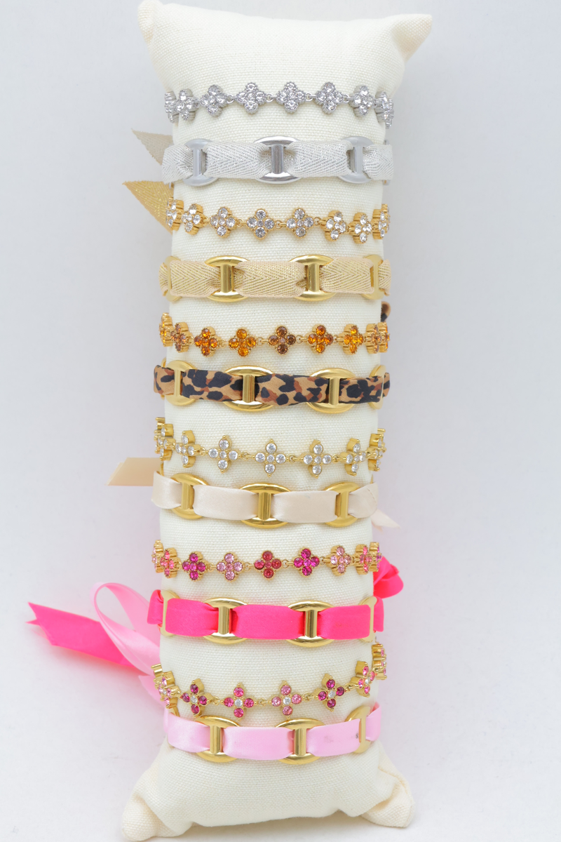 Lot de 12 bracelets en acier inoxydable à mailles marine avec rubans léopard et trèfles en strass colorés