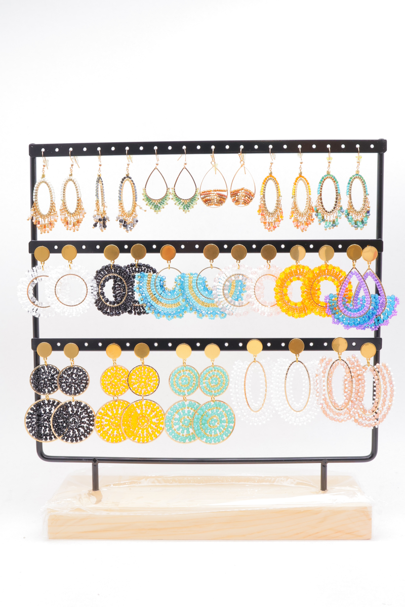 Lot de 17 paires de boucles d'oreilles avec présentoir — Multicolore