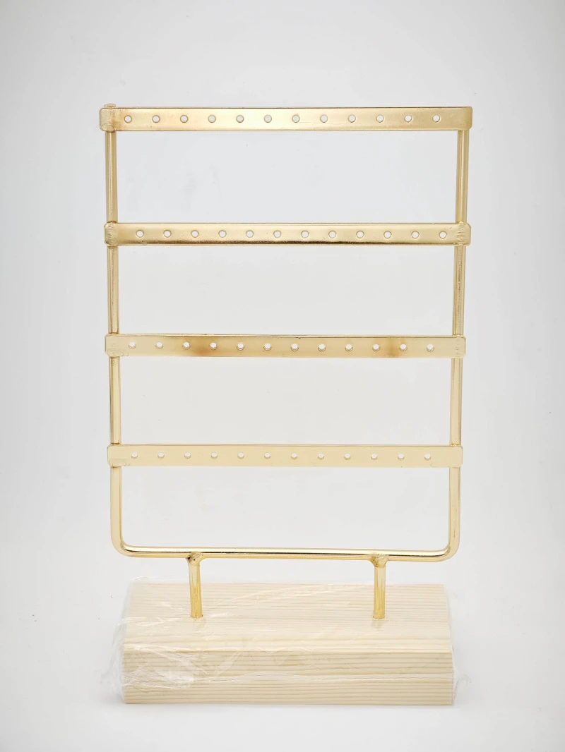 Présentoirs et rangements nus 2