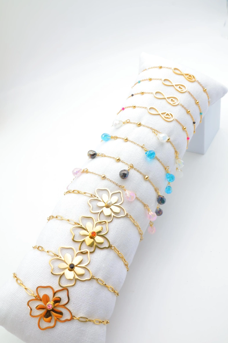 Lot de 12 bracelets en acier inoxydable avec coussin — Multicolore